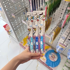 Bàn chải đánh răng Ebisu đầu rộng hình Doraemon cho bé