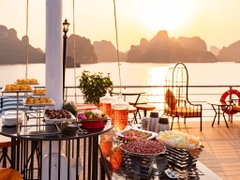 Du thuyền Aurora Hạ Long ( ăn tối)