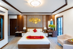 Sunland Halong Hotel
