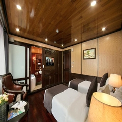 Du thuyền La Regina Royal Cruise