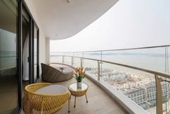 Citadines Marina Hạ Long