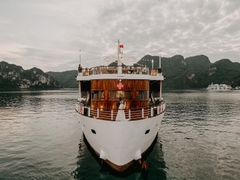 Du thuyền 5 sao Heritage Bình Chuẩn