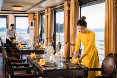 Du thuyền 5 sao Athena Cruise