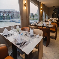 Tàu Saquila Yacht Dining (Tối)
