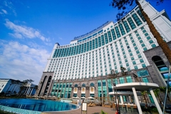 Combo Du thuyền 6 sao Elite of The Seas + Khách sạn FLC Hạ Long 3N2Đ
