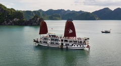 Du thuyền Glory
