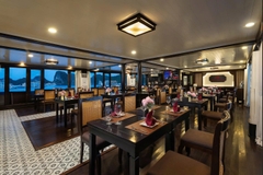 Du thuyền Hạ Long Phonix Cruise (2N1Đ)