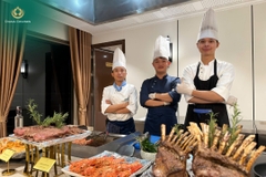 Thuê trọn du thuyền ngủ đêm Diana Cruise tổ chức sự kiện