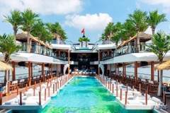 Siêu Du Thuyền Trong Ngày Dolphin Halong 6 sao ( Tour trong ngày)