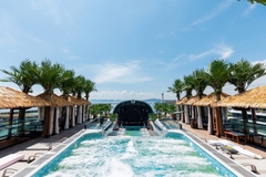 Siêu Du Thuyền Trong Ngày Dolphin Halong 6 sao ( Tour trong ngày)