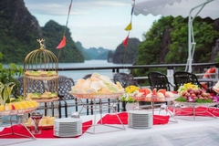 Tour vịnh Lan Hạ nửa ngày - Ngắm hoàng hôn trên du thuyền Panorama