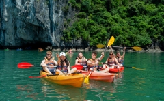 Thuê trọn du thuyền ngủ đêm Catherine Cruise 6 sao tổ chức sự kiện