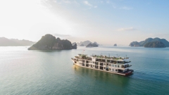 Du thuyền Verdure Lotus Grandeur