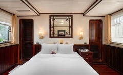 Du Thuyền Emeraude Hạ Long