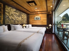 Du Thuyền Perla Dawn Sails