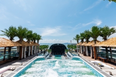 Charter du thuyền Dolphin Hạ Long: Giải pháp tổ chức sự kiện, gala dinner chuyên nghiệp
