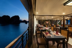 Du thuyền Hạ Long Phonix Cruise (2N1Đ)