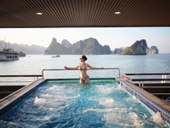 Thuê trọn du thuyền trong ngày Diamond Cruise tổ chức sự kiện