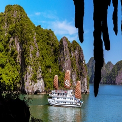 Du thuyền Bhaya Classic Hạ Long