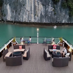 Du Thuyền Serenity Cruise