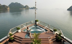 Thuê trọn du thuyền ngủ đêm Calista tổ chức sự kiện