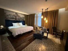 Paradise Suites Tuần Châu
