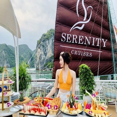 Du thuyền Serenity Premium Cruises 5*
