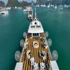 Du thuyền Luna Halong Cruise