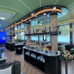 Du thuyền Otis Premium Cruise