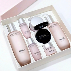 Bộ Dưỡng Ẩm Căng Mượt Sáng Da Toàn Diện 7 Món OHUI Miracle Moisture Pink Barrier Set