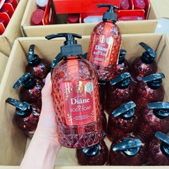 Sữa Tắm Tinh Dầu Moist Diane Oil In Chardonnay Dưỡng Ẩm Và Sáng Mịn Da 500ml