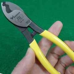 Kìm Cắt Cáp Tsunoda CA-22