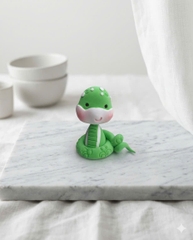 Chibi bé rắn thú xanh lá