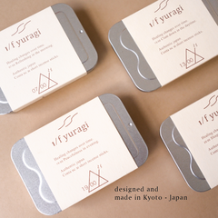 Nhang thơm tinh dầu cao cấp Yuragi - kèm hộp thiếc và chân đế - Short Stick from Kyoto