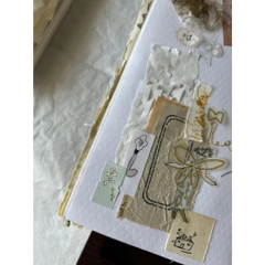 Các mẫu sticker mini dạng tem giá 
