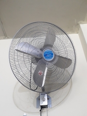 Quạt treo tường Chinghai W9199