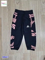 Jogger Adidas đen chữ cam