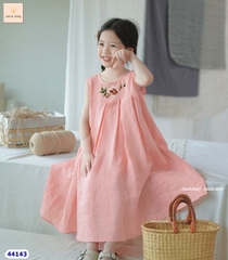 Đầm J&J hồng thêu hoa