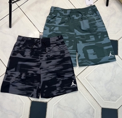 Quần short Jordan rằn xanh