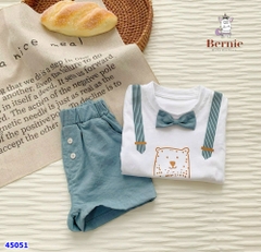 Bộ Bernie trắng nơ, quần xanh