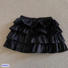 Chân váy tầng ren đen