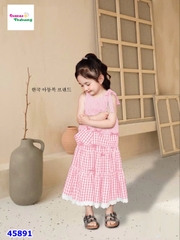 Set váy Chohee caro hồng đính nơ