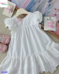 Đầm Sofia trắng thêu hoa phối ren