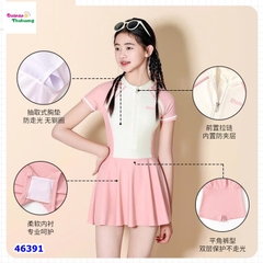 Set váy bơi màu kem tay hồng