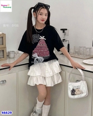 Áo đen bánh kem hồng