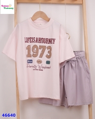 Set áo hồng 1973, quần short