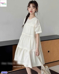 Đầm kem viền tầng