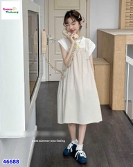 Set đầm yếm xám, áo trắng