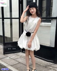 Đầm bí trắng