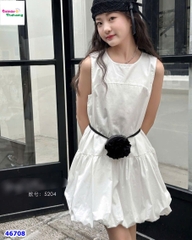 Đầm bí trắng